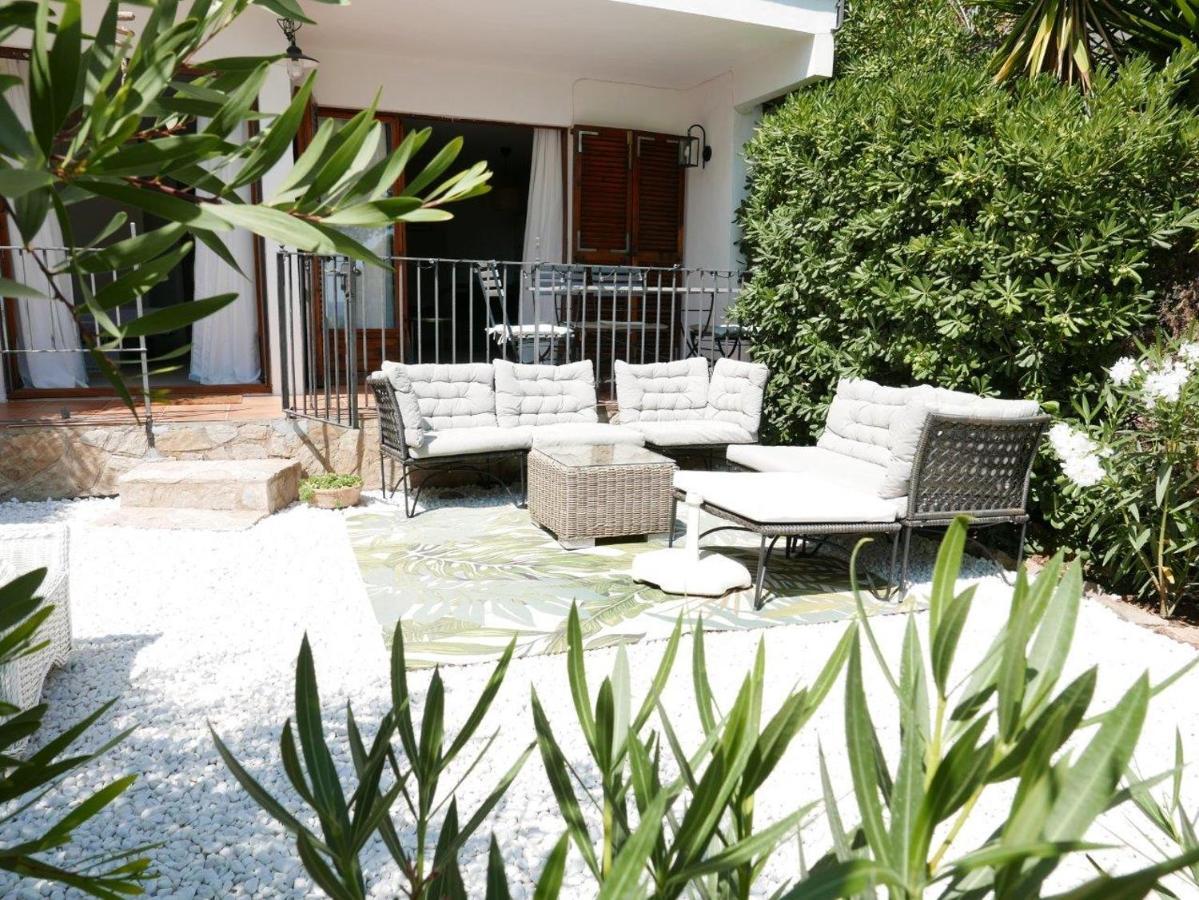 Apartament Al Golfet De 卡莱利亚德帕拉弗鲁赫尔 外观 照片