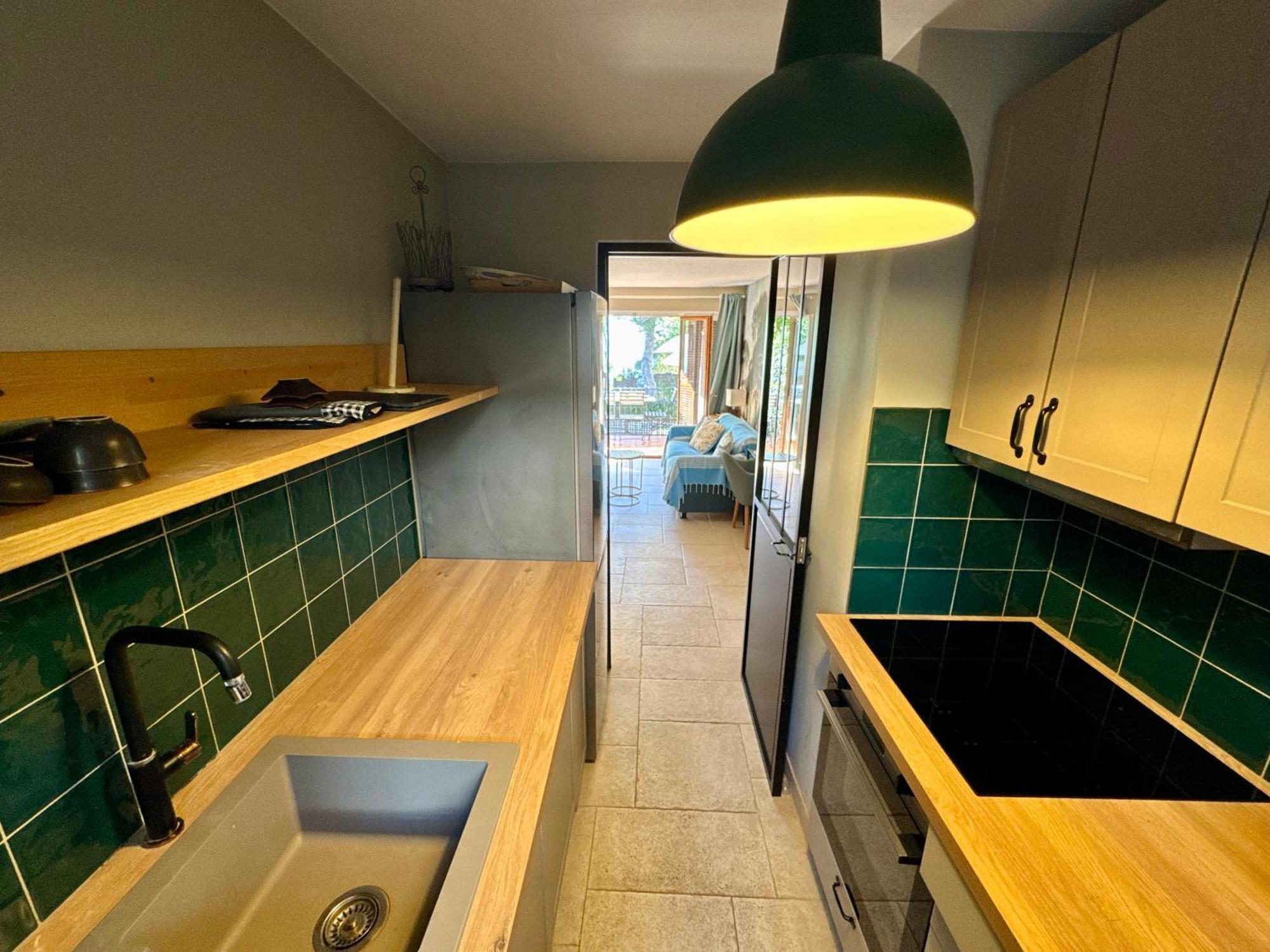 Apartament Al Golfet De 卡莱利亚德帕拉弗鲁赫尔 外观 照片